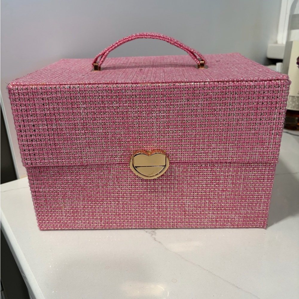 Ulta Posh Pink Woven Train Case with Heart Clasp